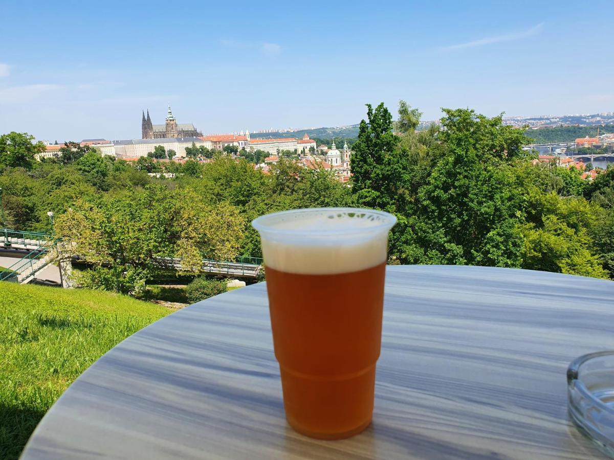 Cozy Apt Near Prague Castle Zewnętrze zdjęcie